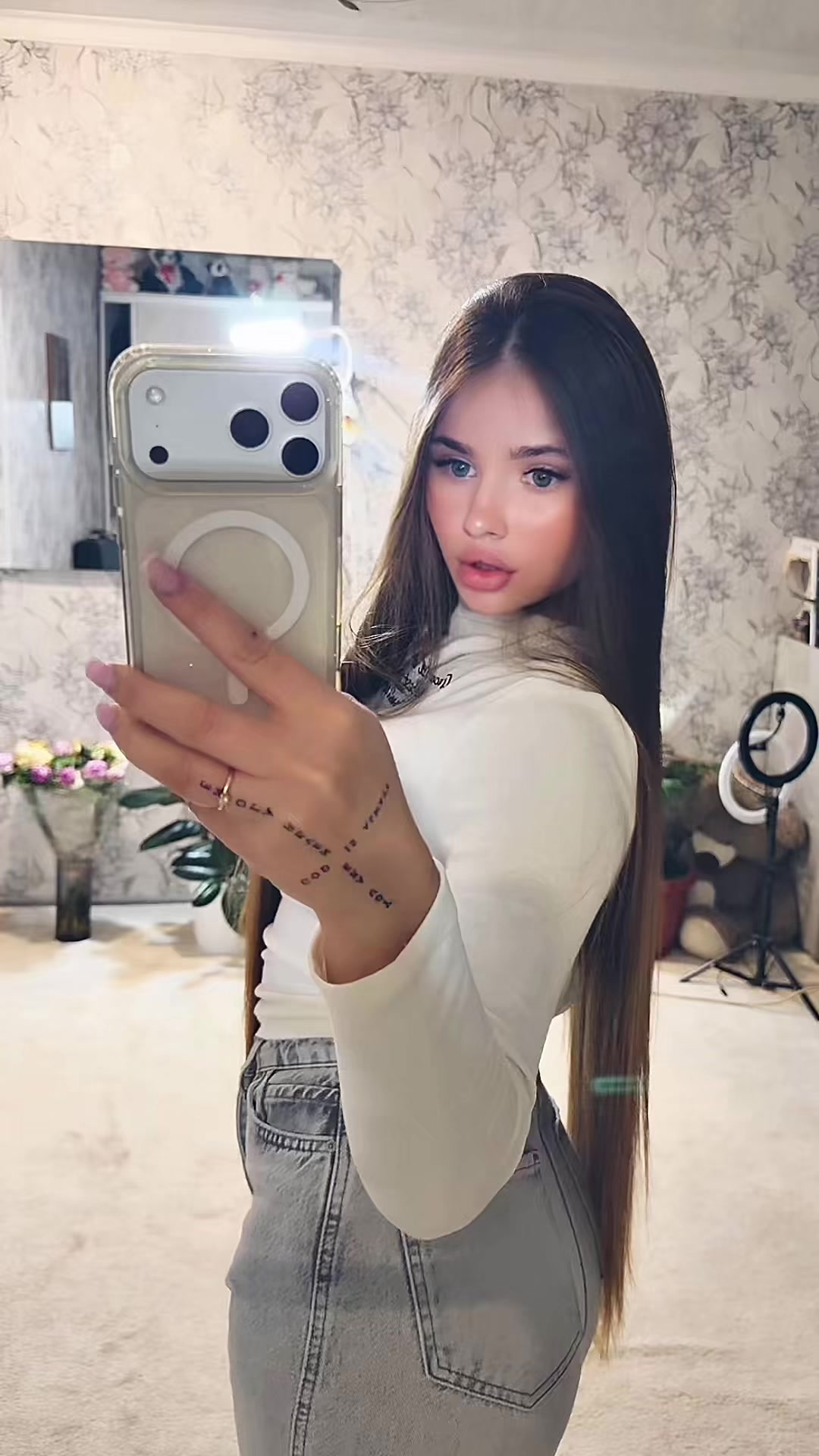 @♡K྇