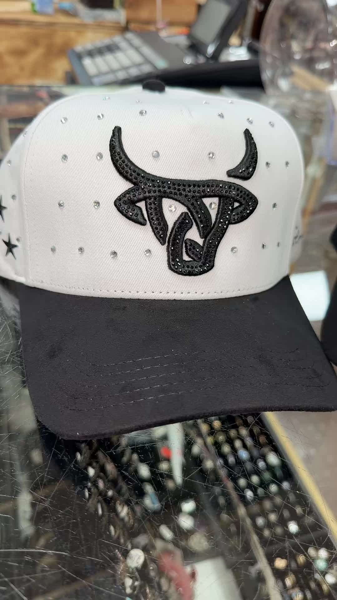 @La Laguna Western Wear