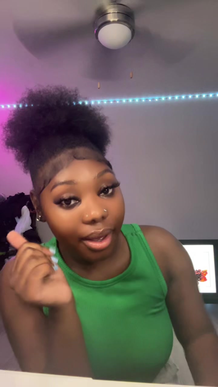 @Theyluv. Jaja☁️🧸