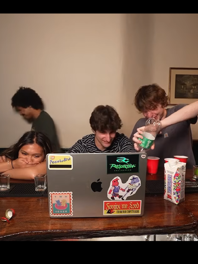 @Aiden🕯️
