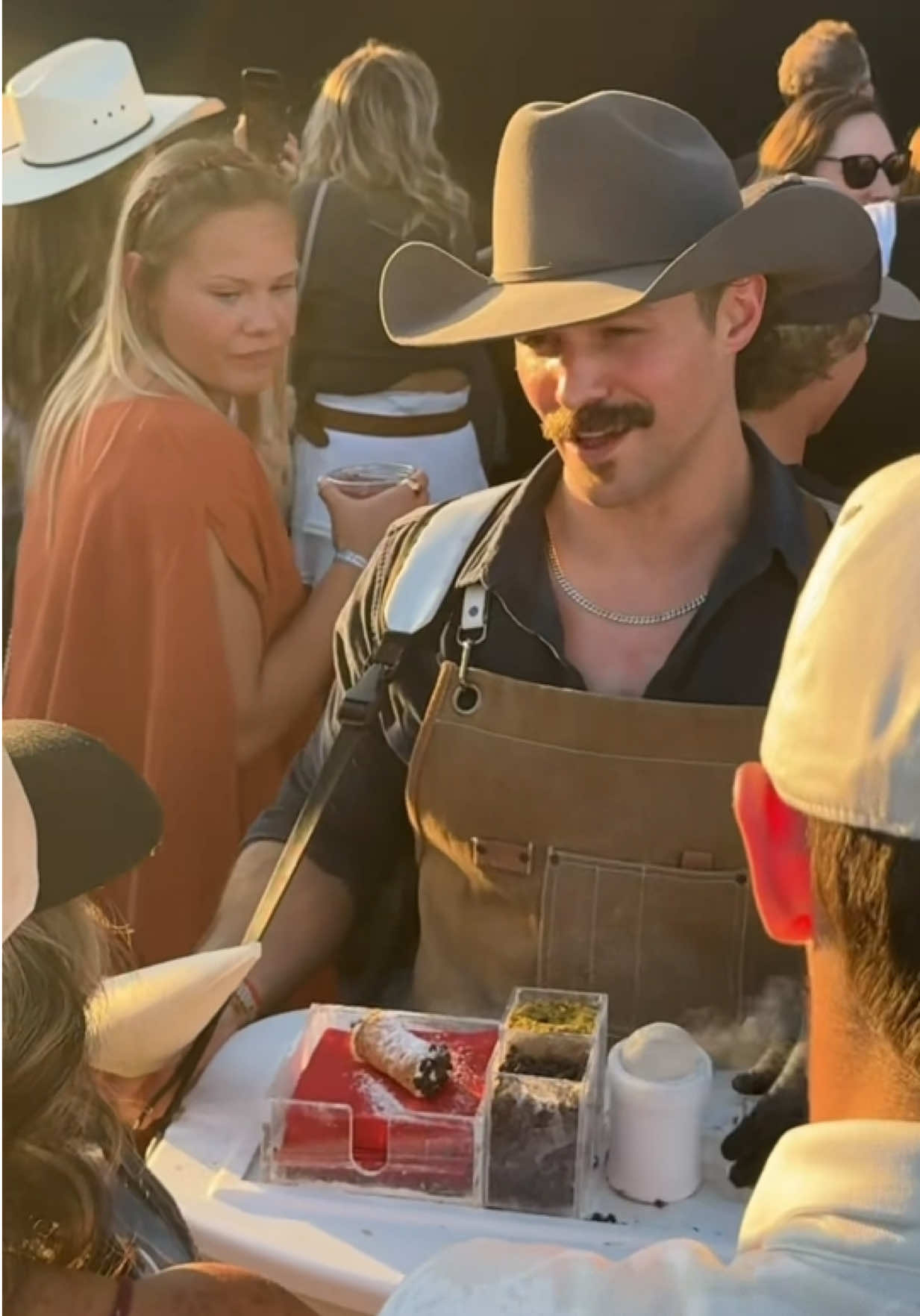 @cowboycannolis