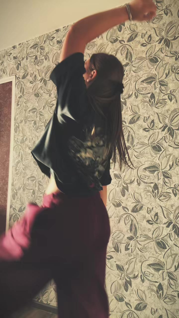 @n.