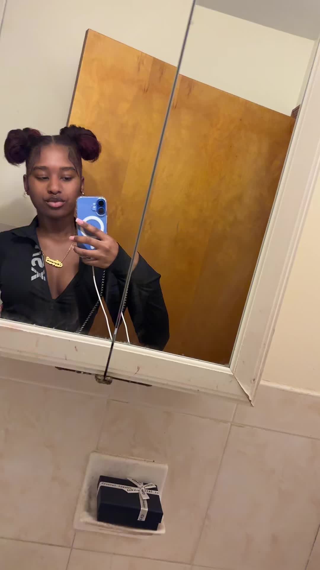 @maniii💕