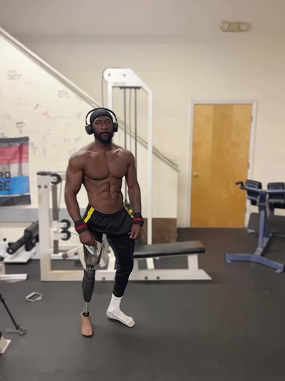 @onelegsavage