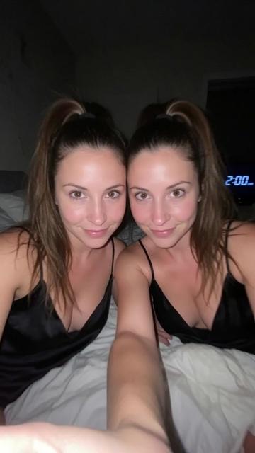 @CloneTok👯&zwj;♀️