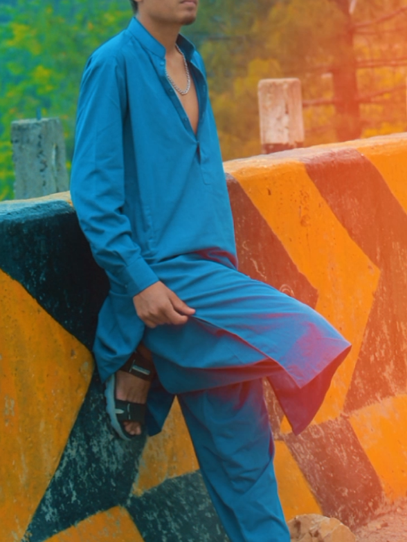 @Hasan. Qureshi😎