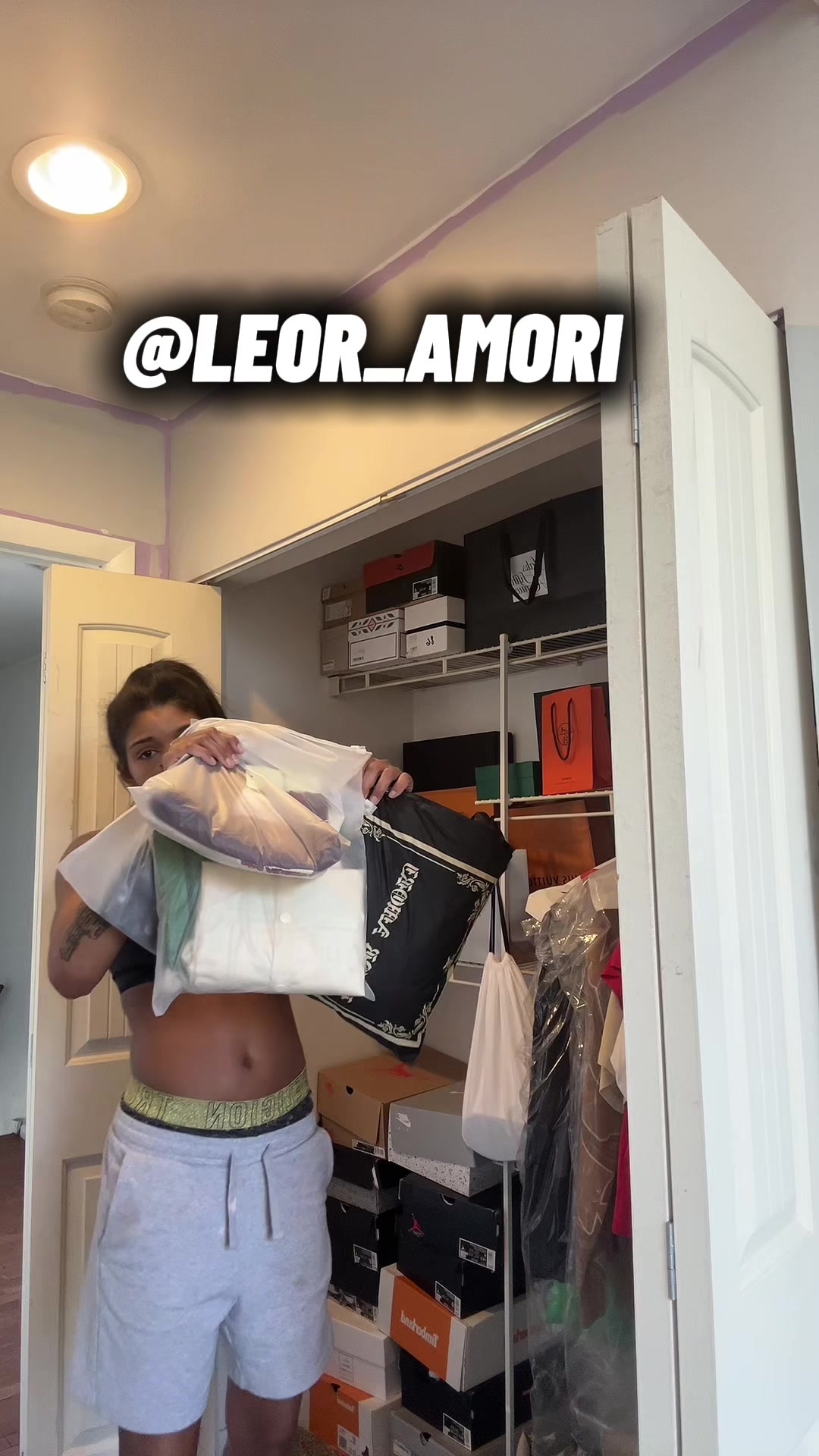 @ShechoseA