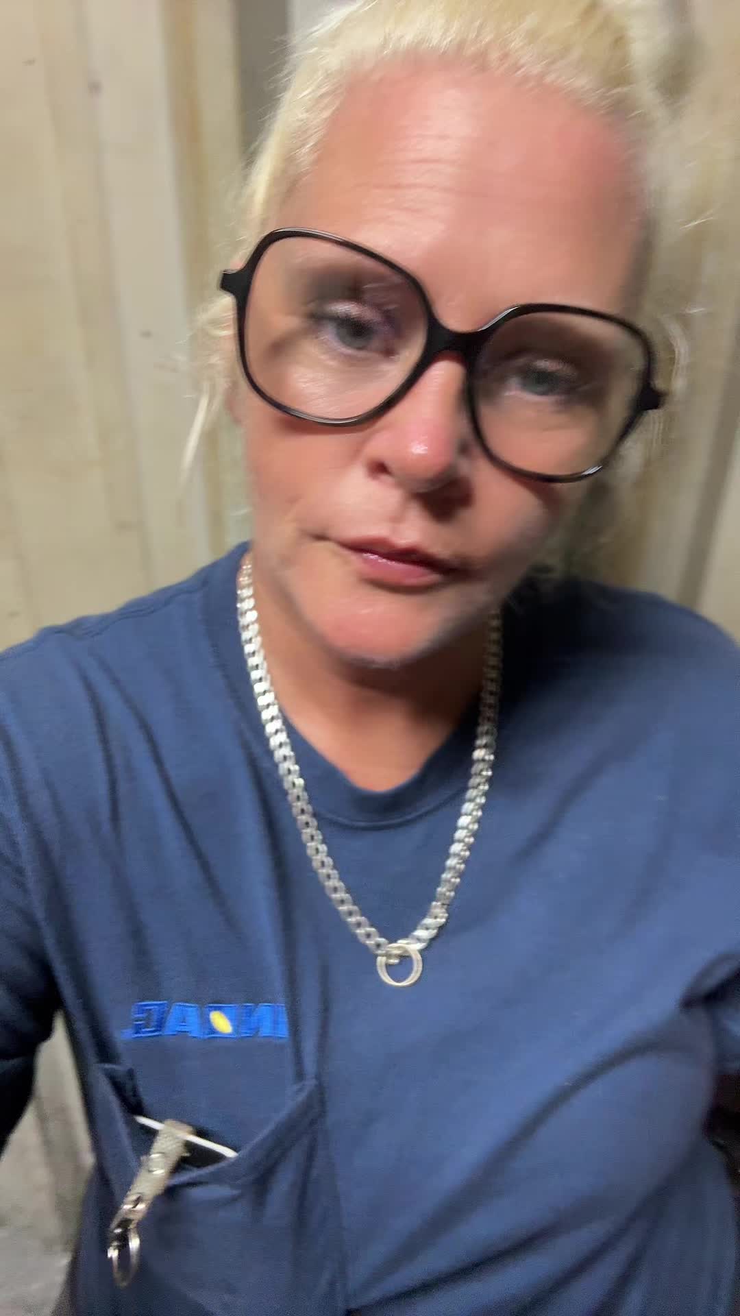 @FirsstLady