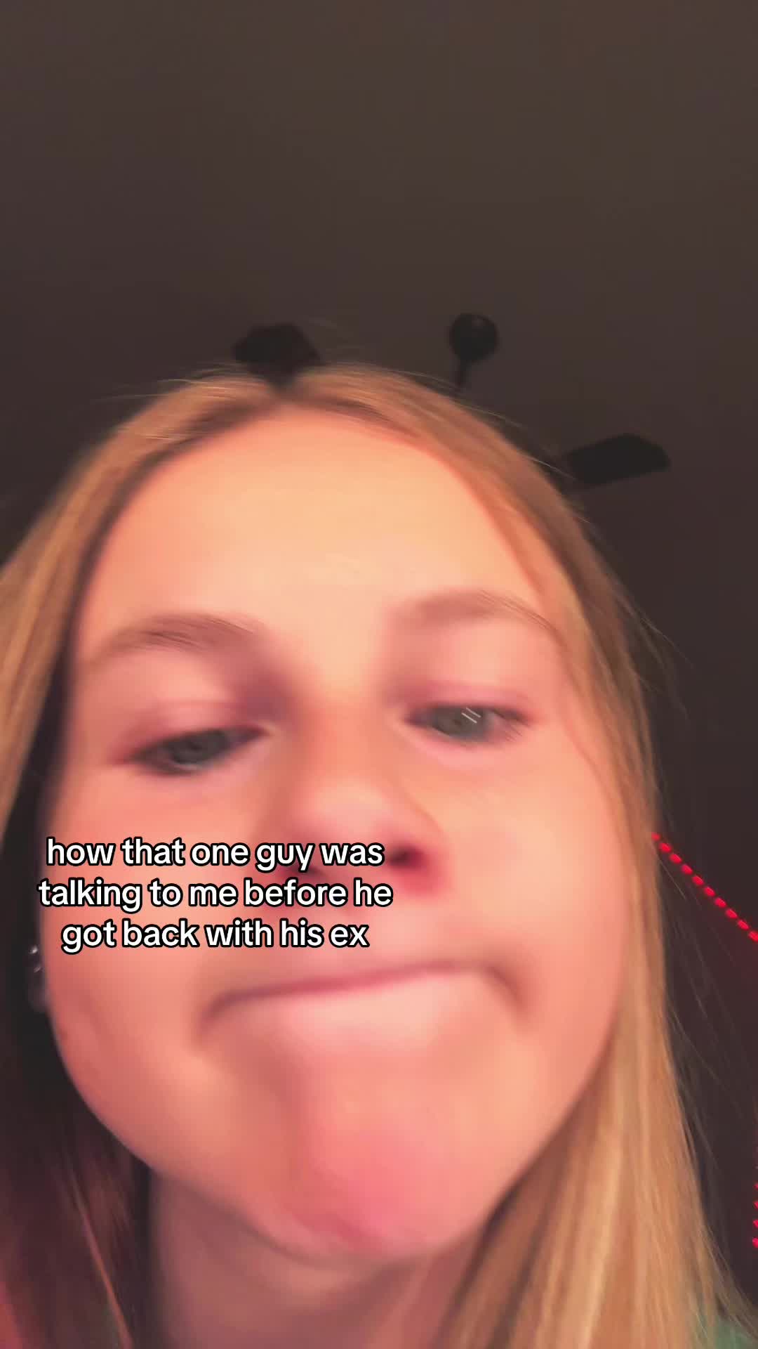 @⃟