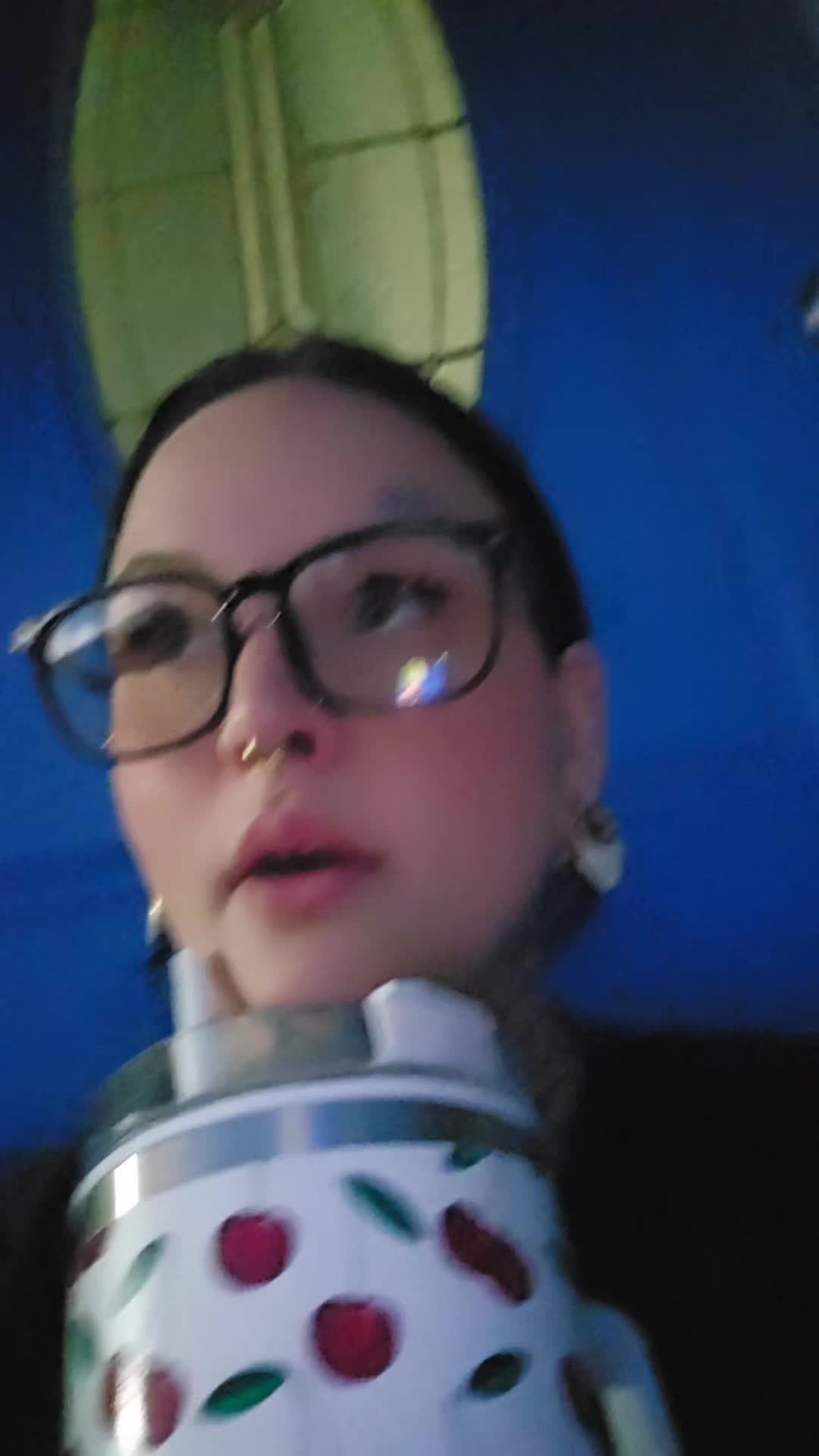 @Amber_pokesholes