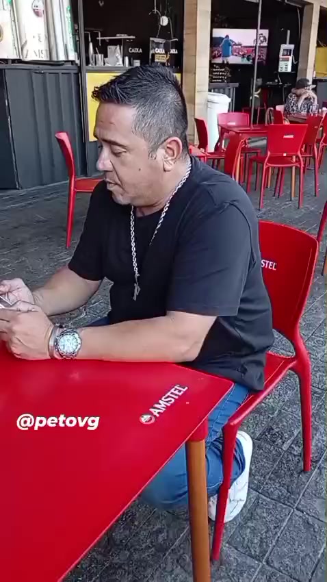 @petovg