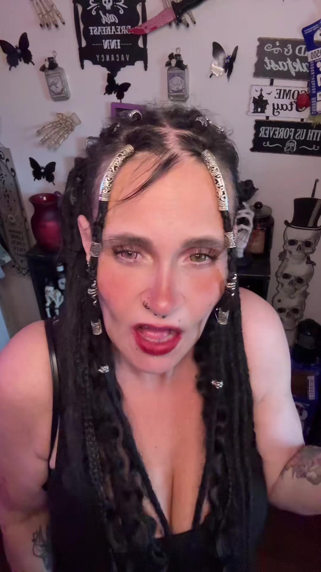 @crazyscorpiochix80