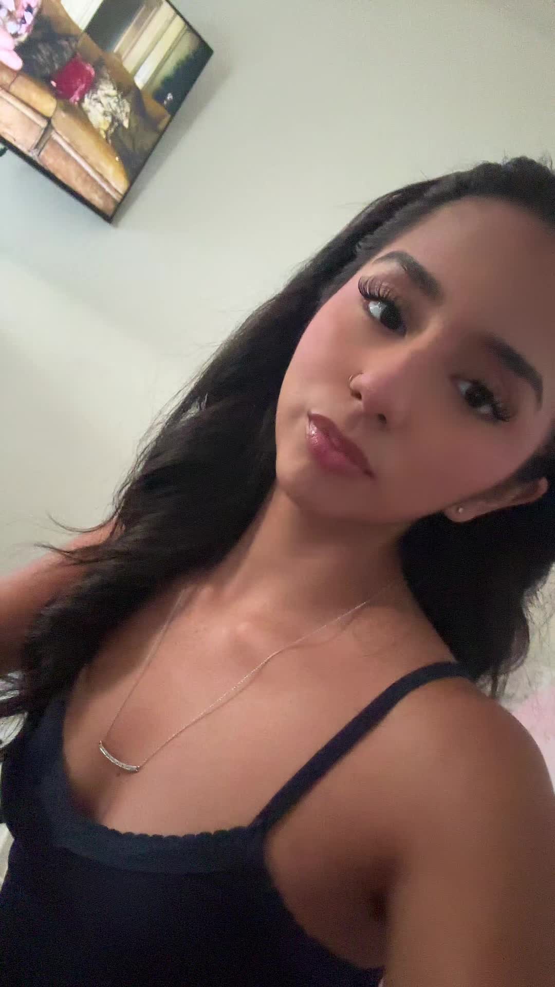 @🫧🤸&zwj;♀️💞🎵🪩🌺💋🎀🛍️🐚🌟🍓🧿