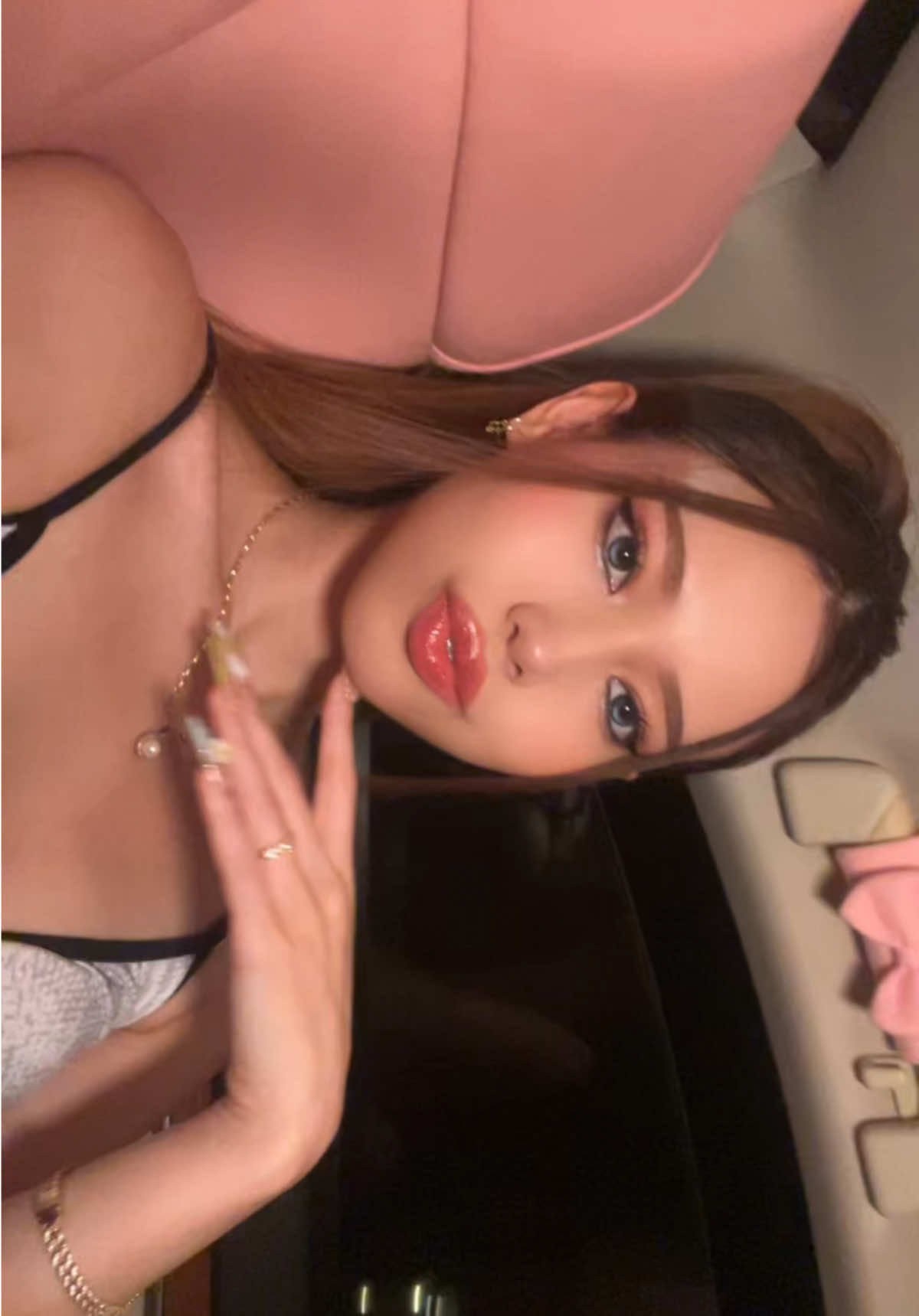 @Win