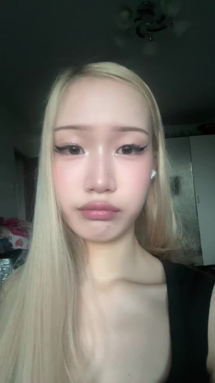 @左娅娜