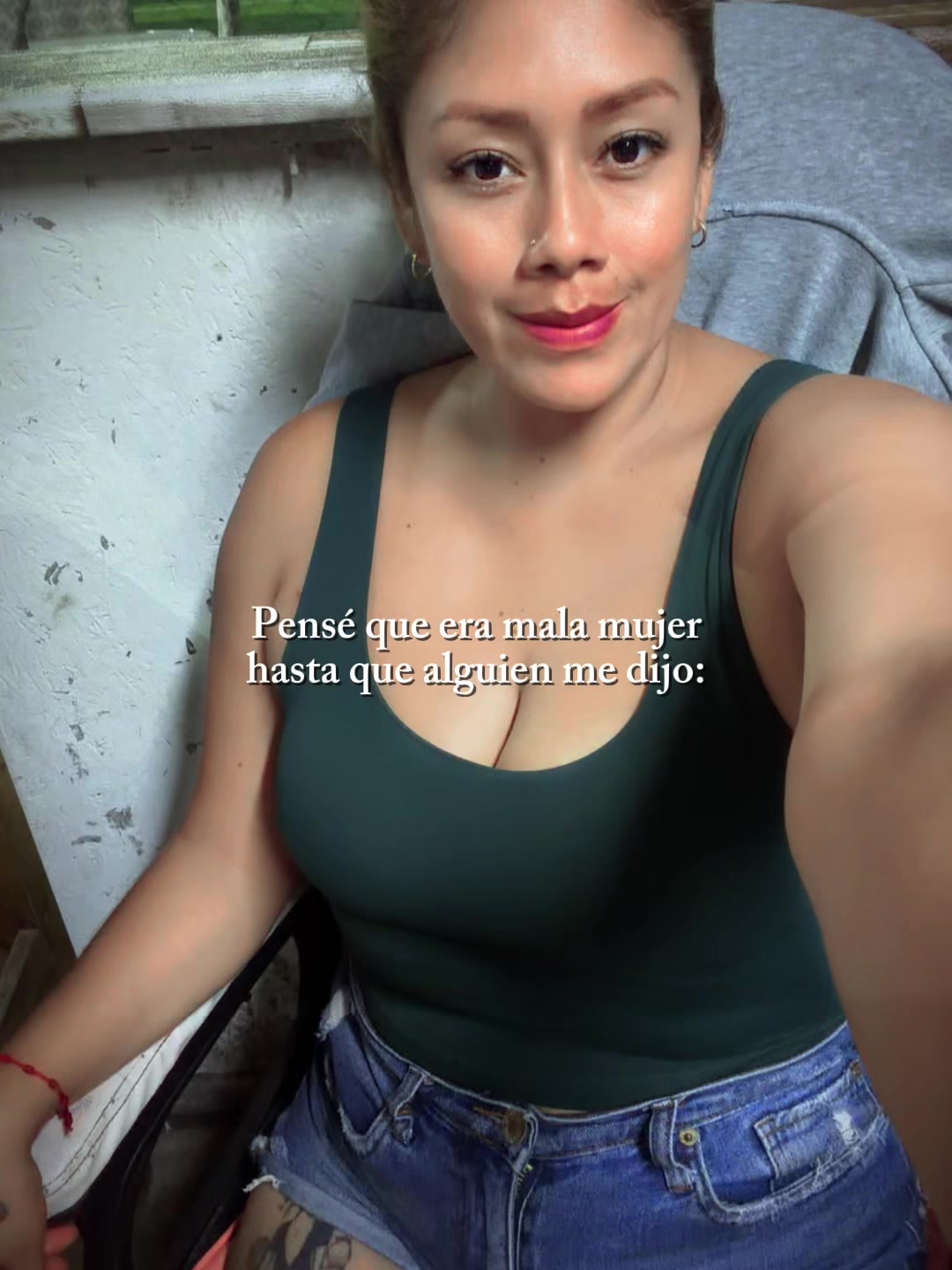 @krissthell10
