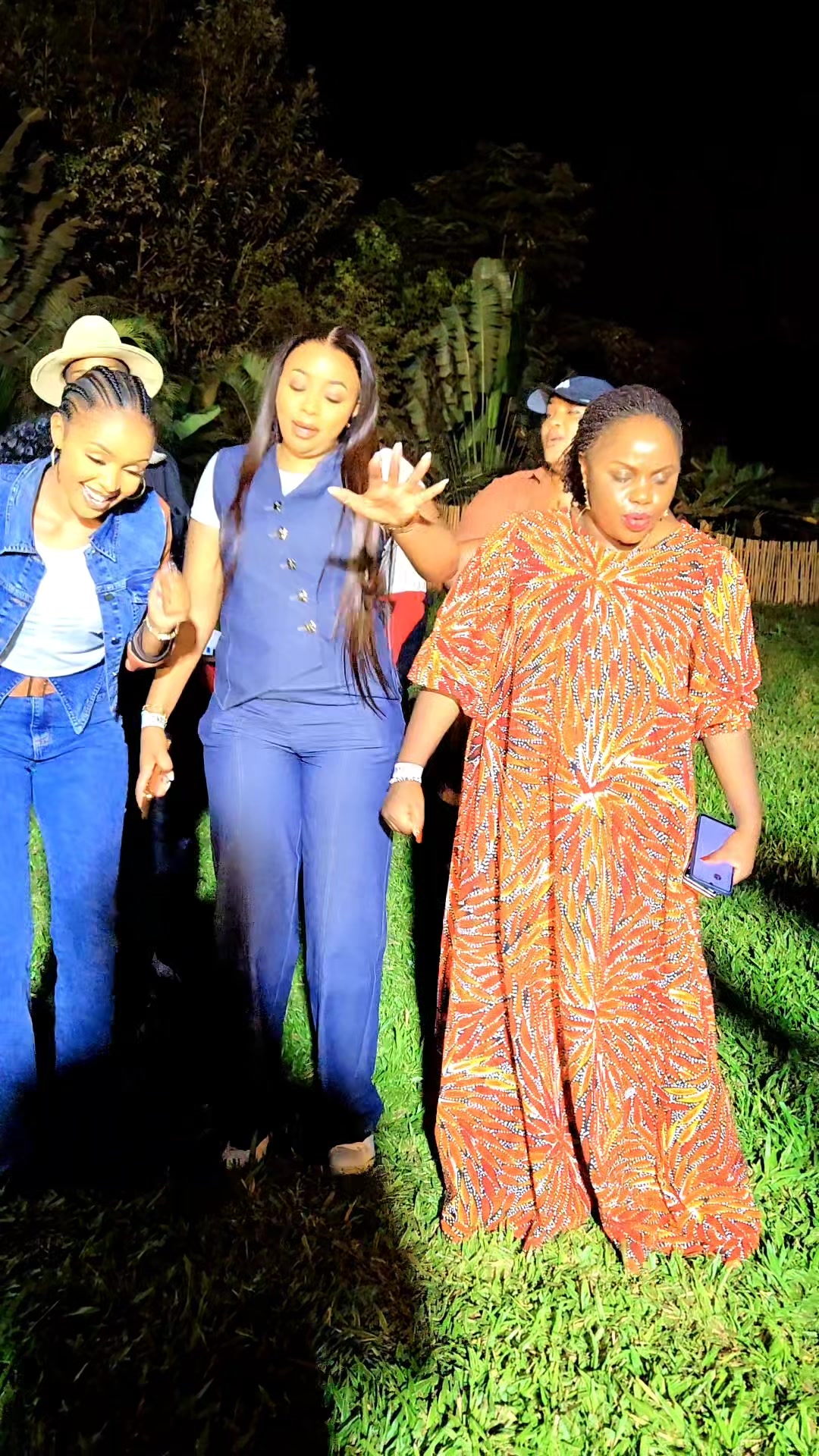 @Shiro Ann Kenya