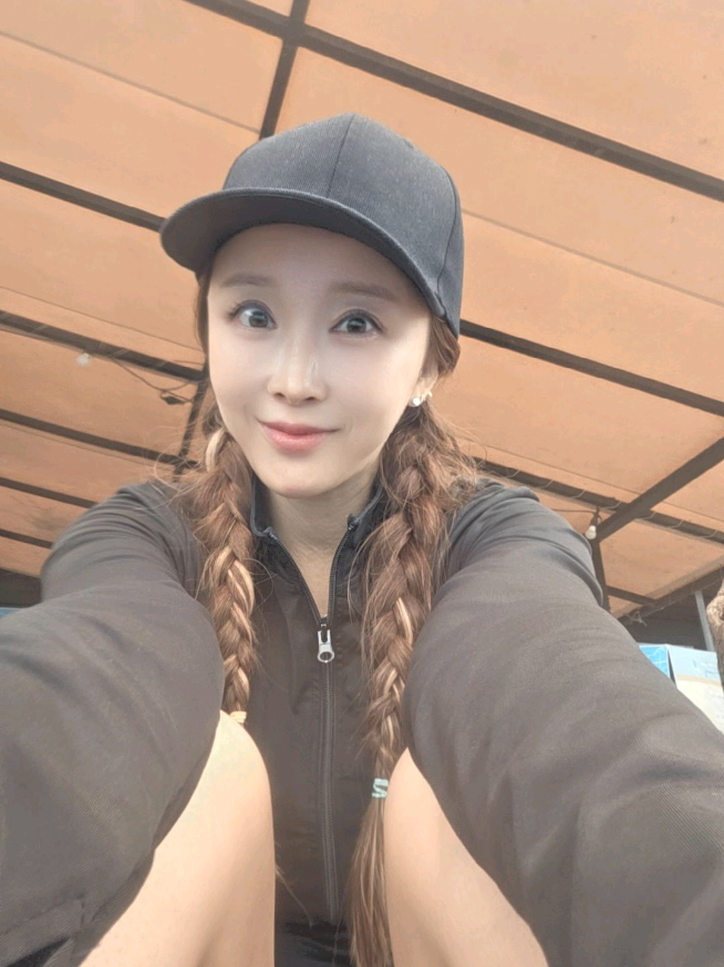 @๐ญsujinโ์์ง๐ญ