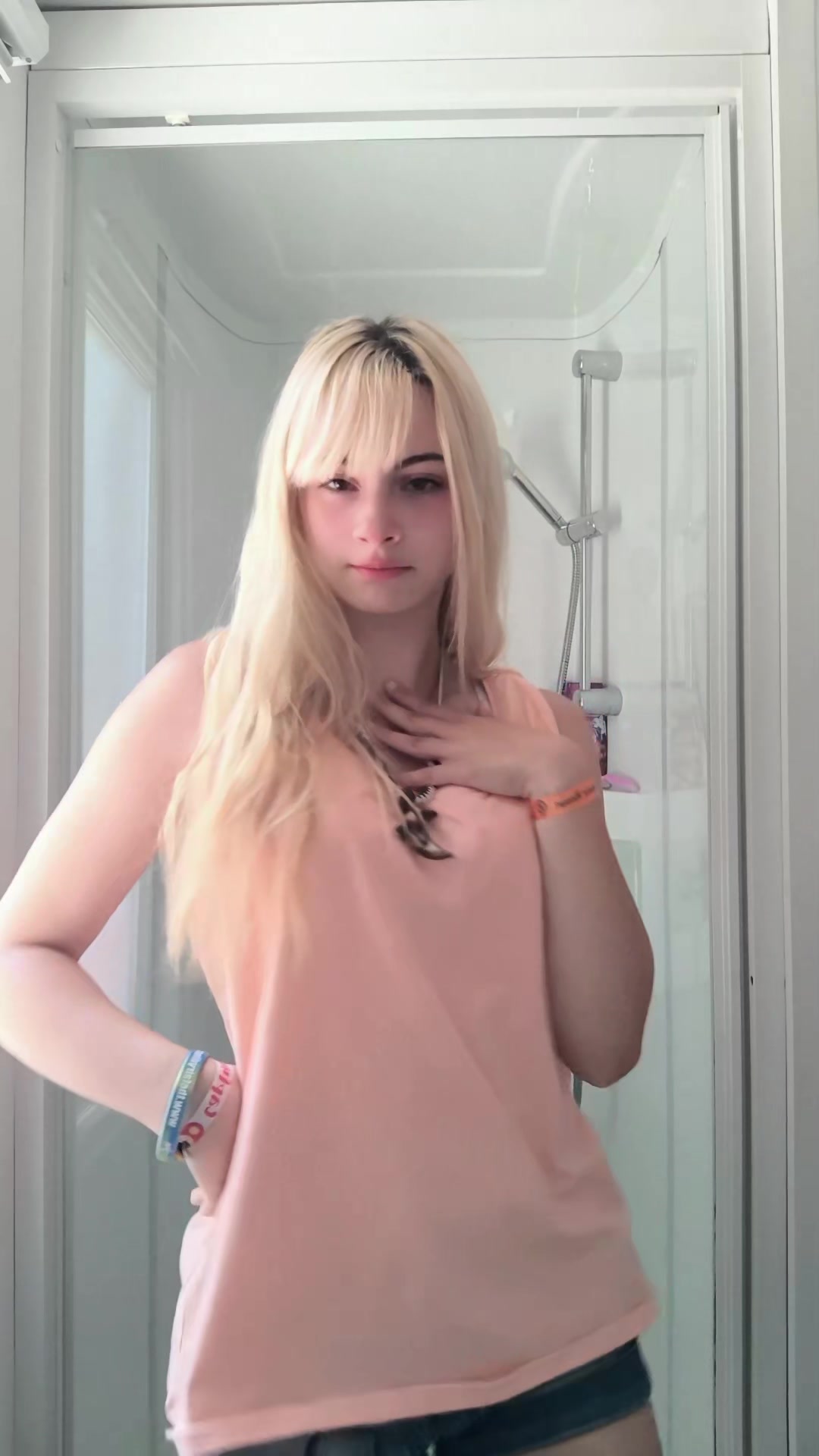 @valoutre 🩷