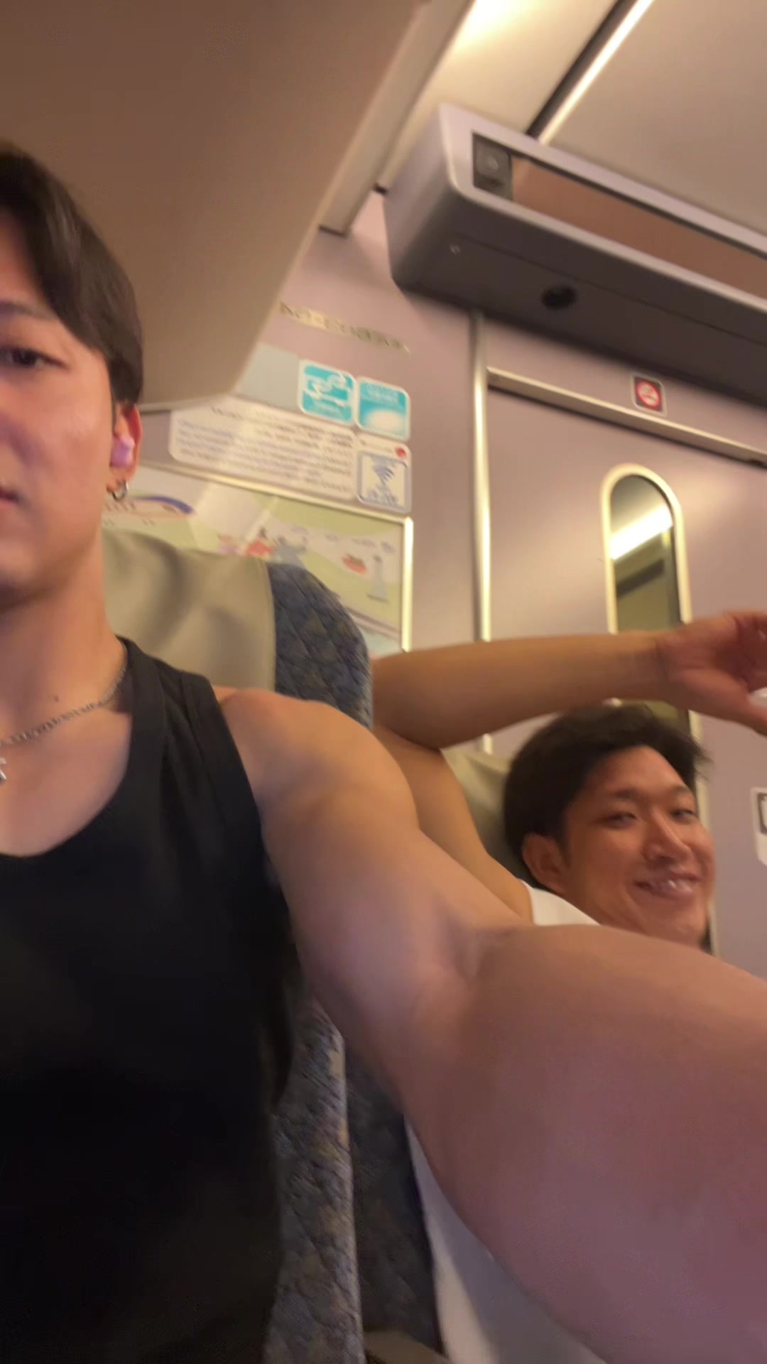 @イーサン/Ethan✌🏼