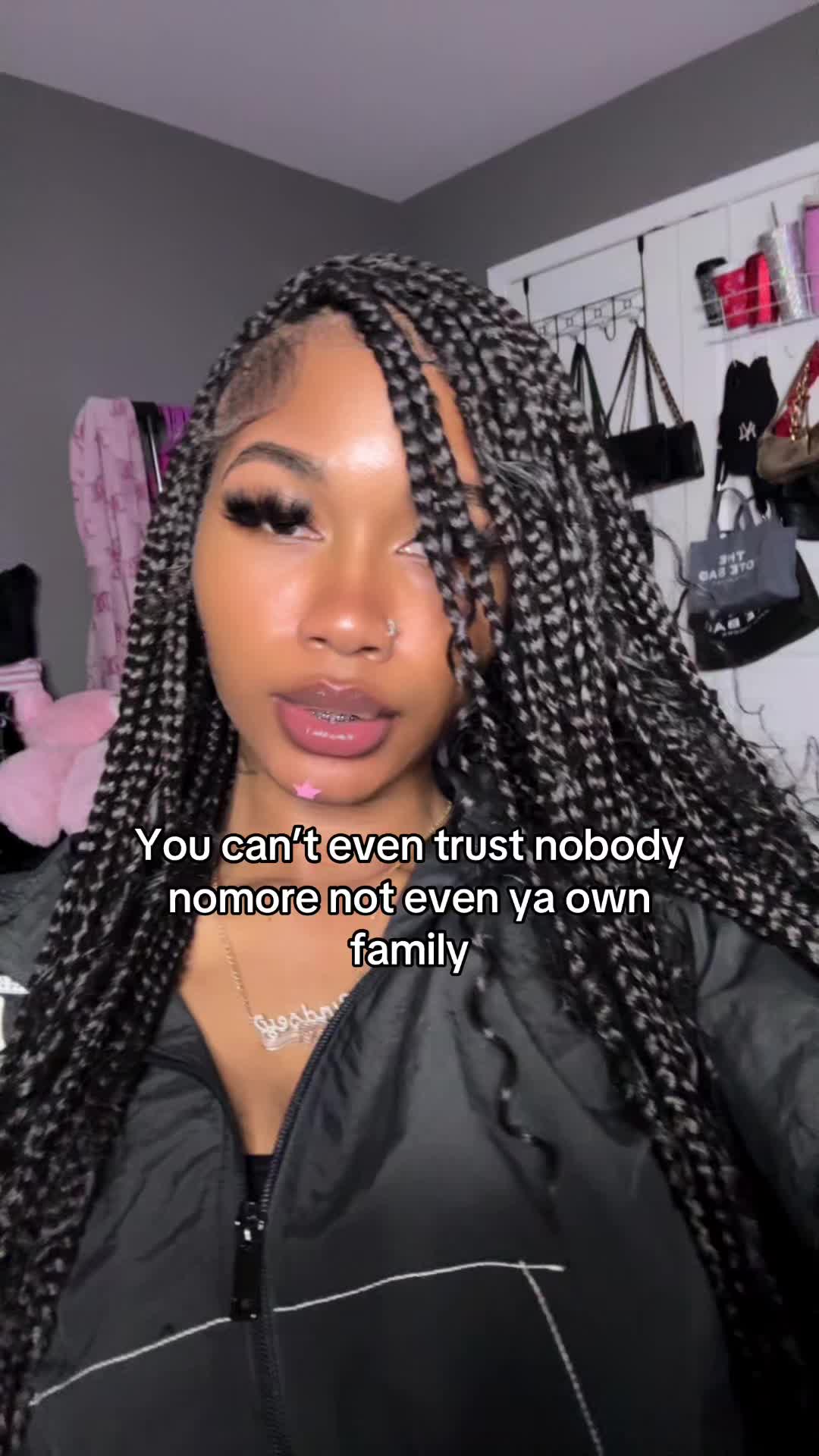 @Lindseyy