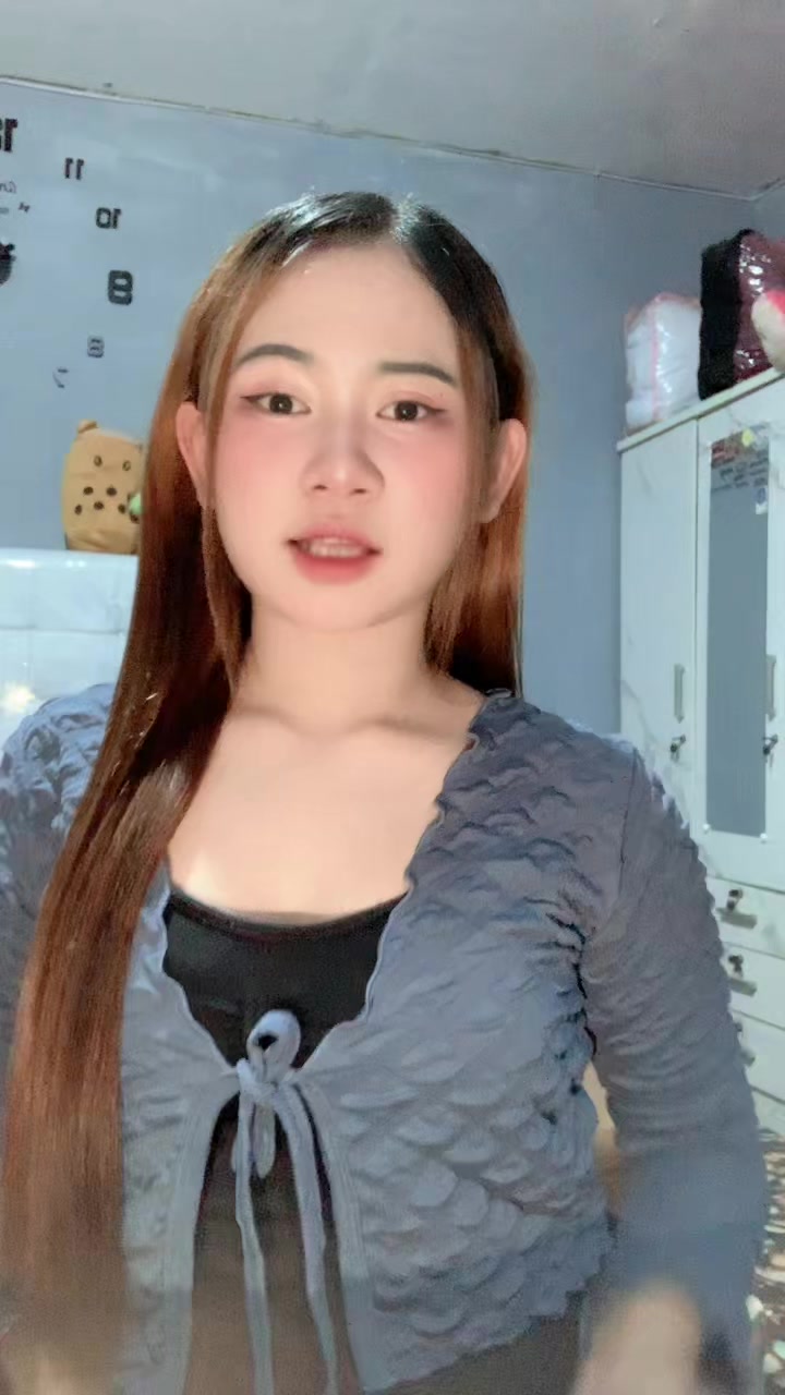 @Dindalestariii