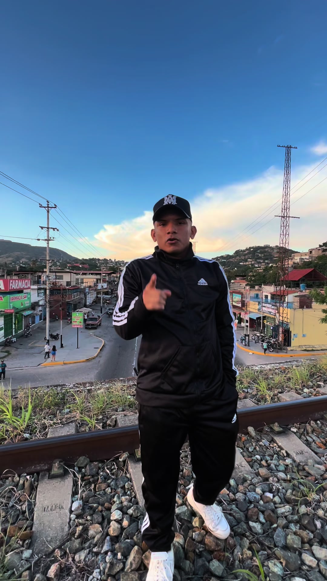 @FRANKCOMEDIA🇻🇪