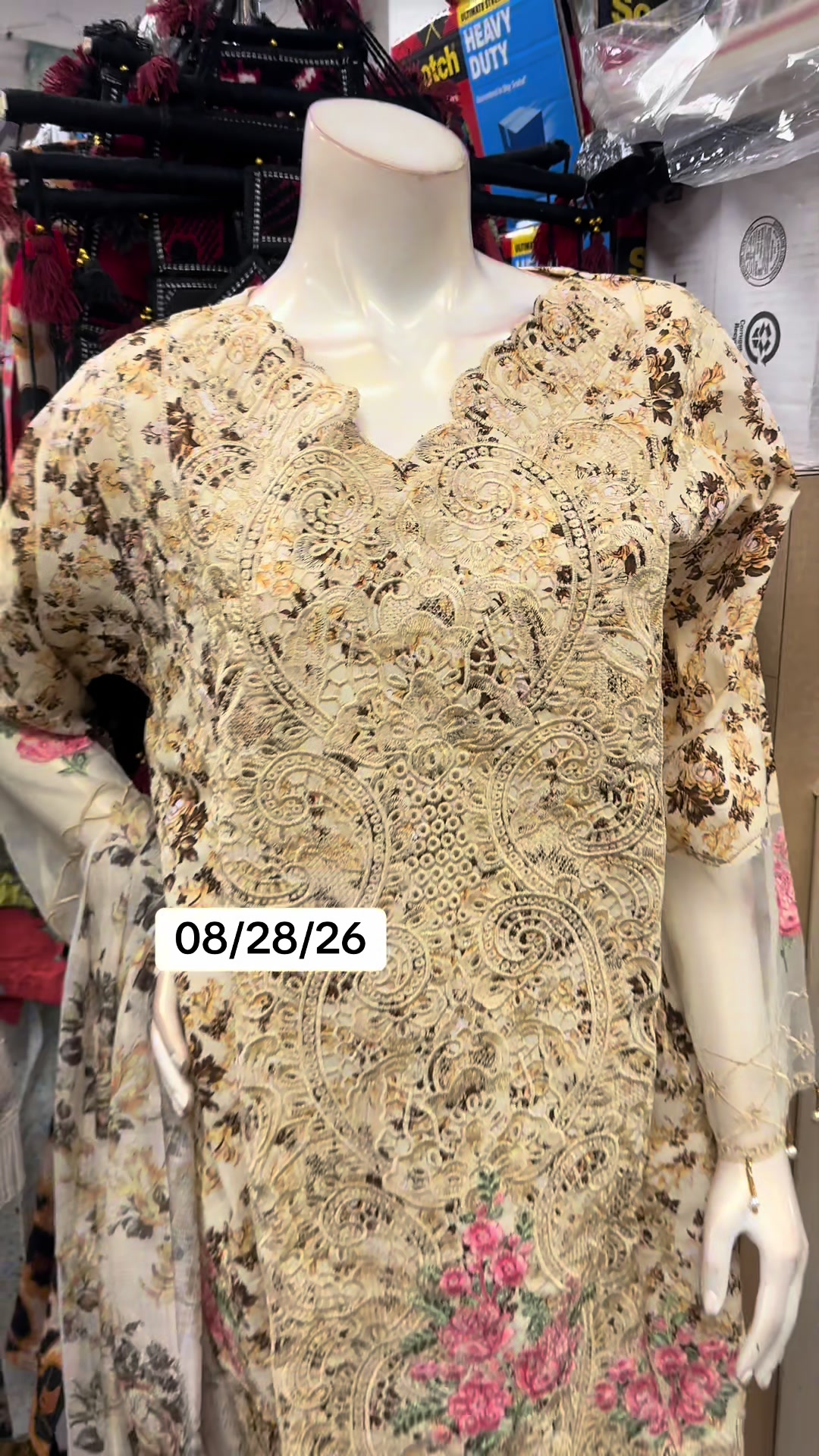@Naaz_boutique🇺🇸