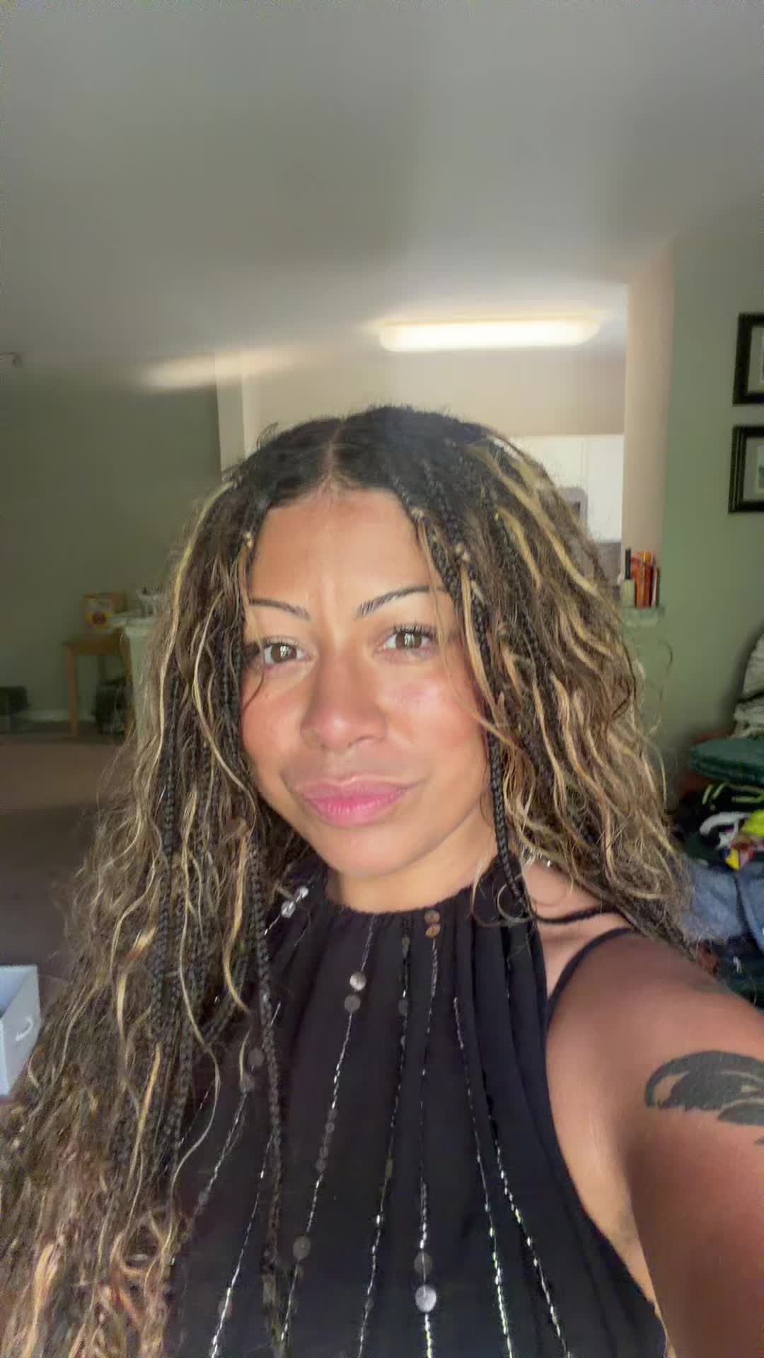 @Yas