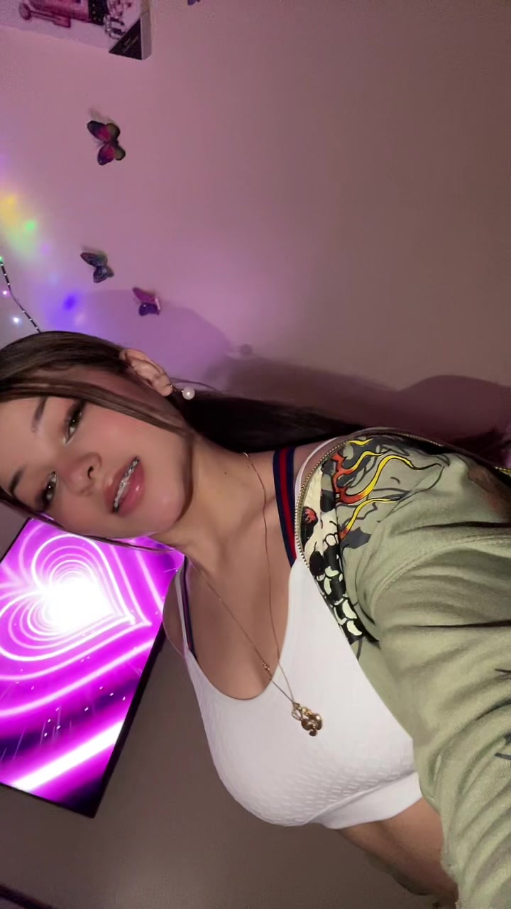 @Sara😼