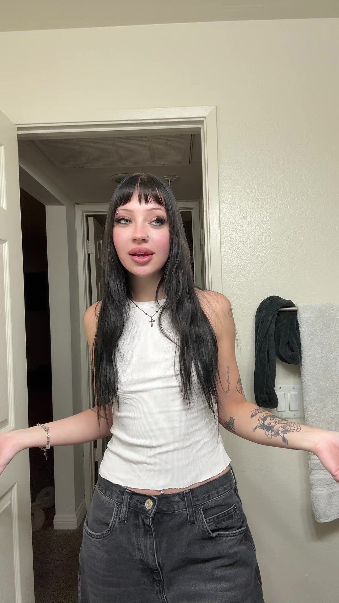 @(:̲̅:̲̅:̲̅[̲̅:♡:]̲̅:̲̅:̲̅:̲̅)
