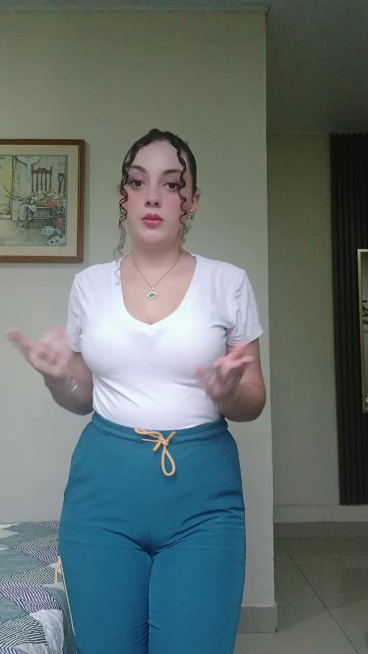 @Dayana Dubon