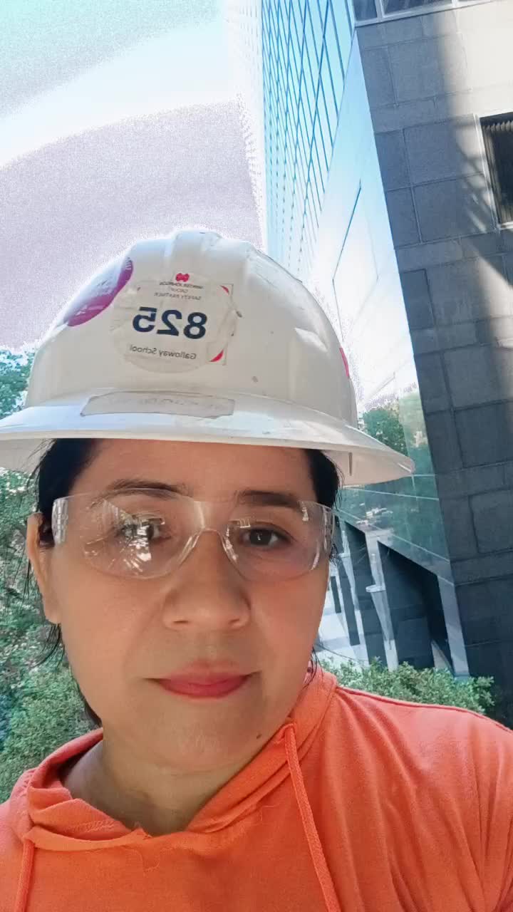 @Ana Caballero