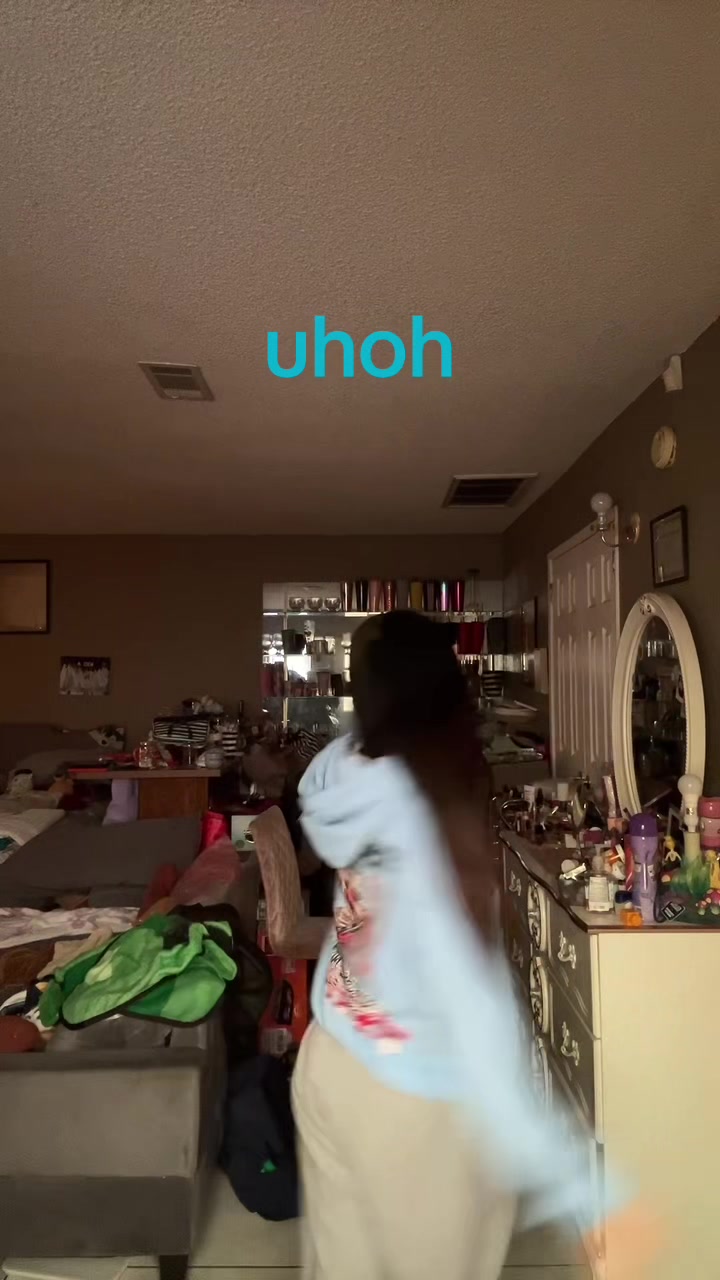 @𖣂