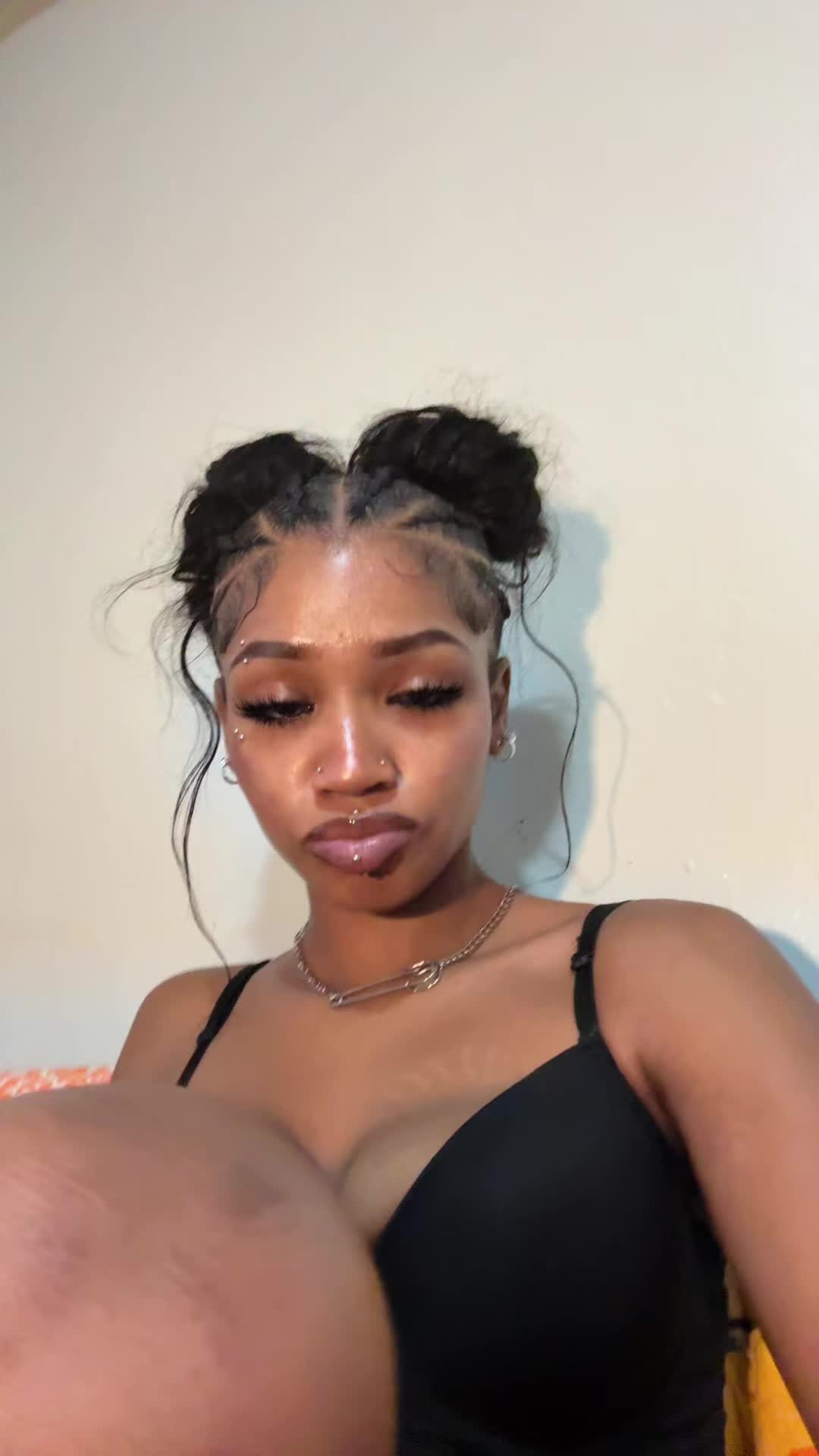 @Mi&rsquo;Yana Capri