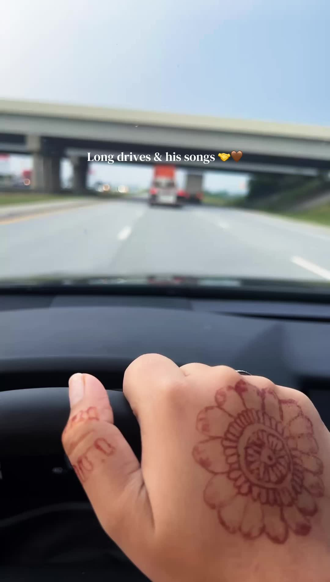 @ROSHNA✨