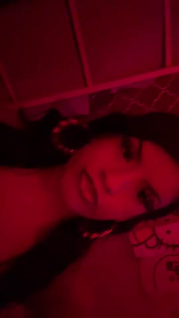 @Lulhennygvnk22