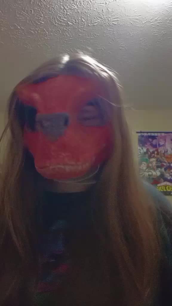 @CosKinz