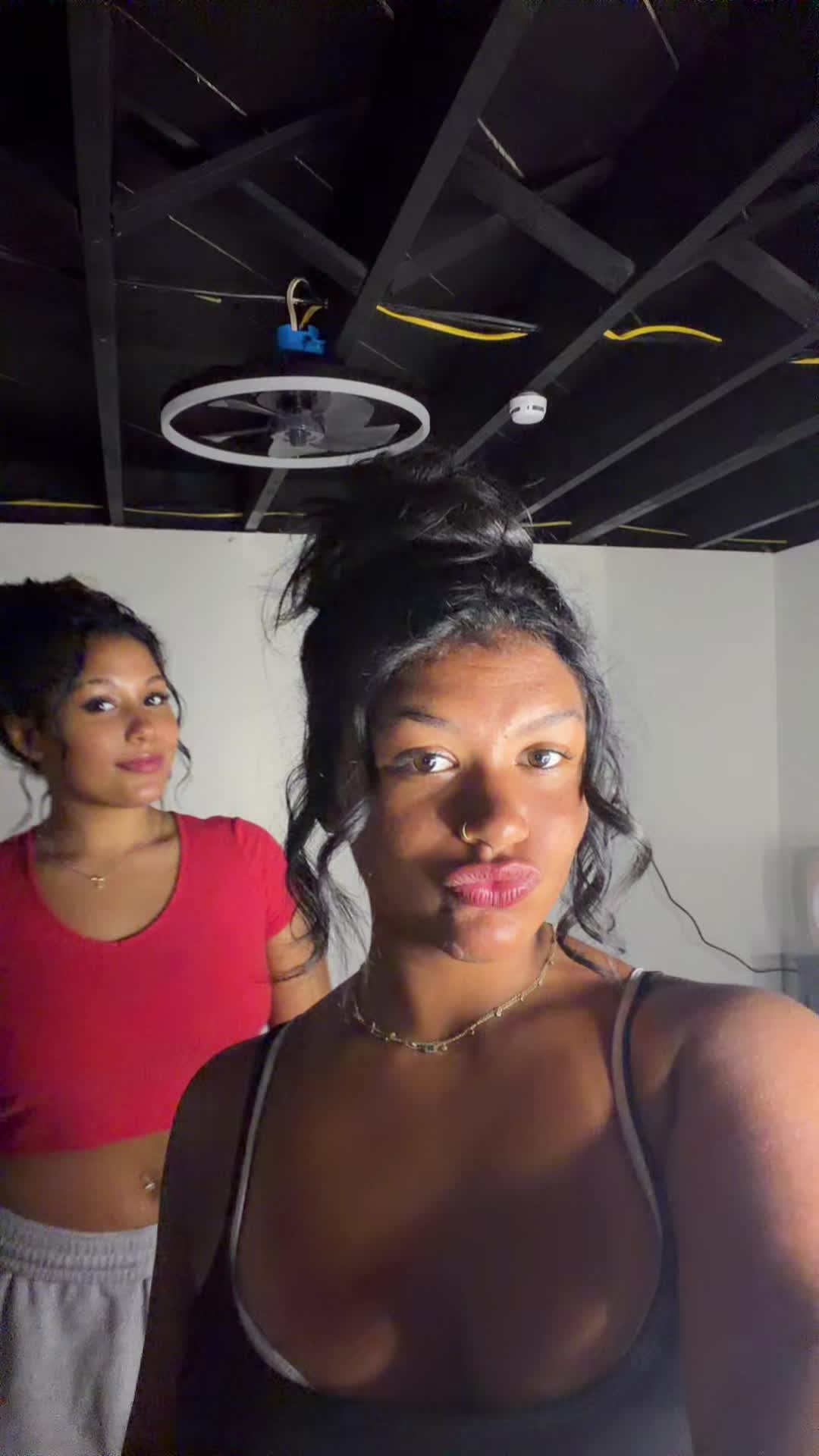@Niah