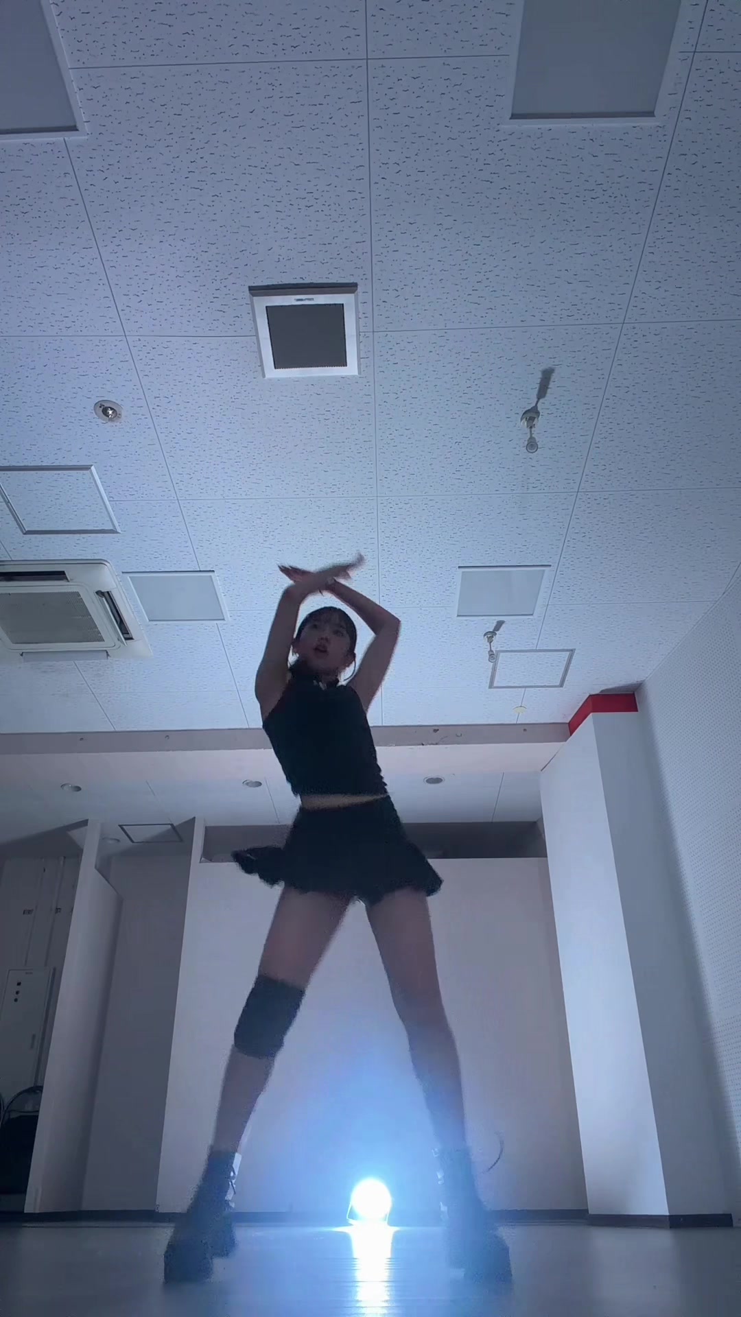 @m.0mnwon