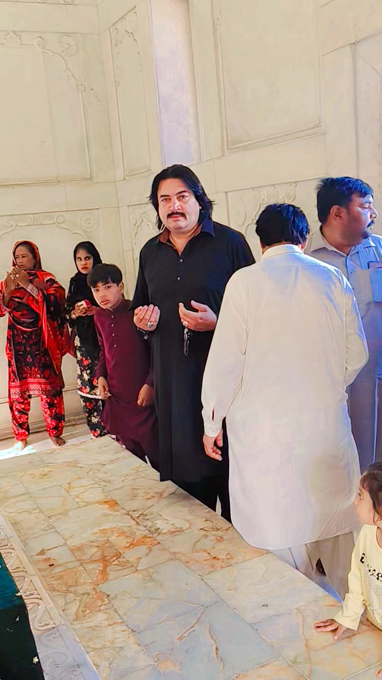 @AZHAR ABBAS JAVID✅