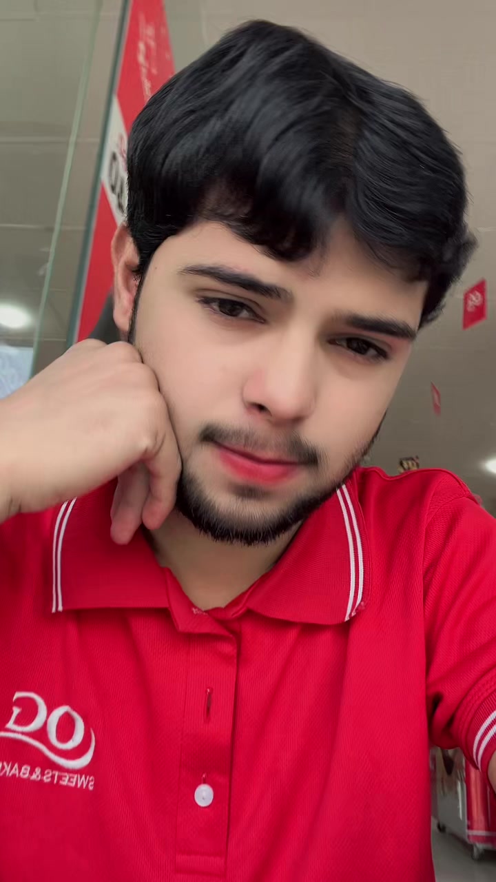 @Awais🐇