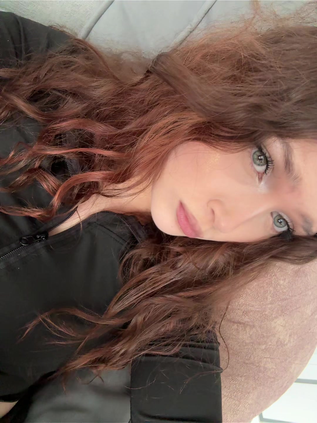 @Тгк: iluirangg