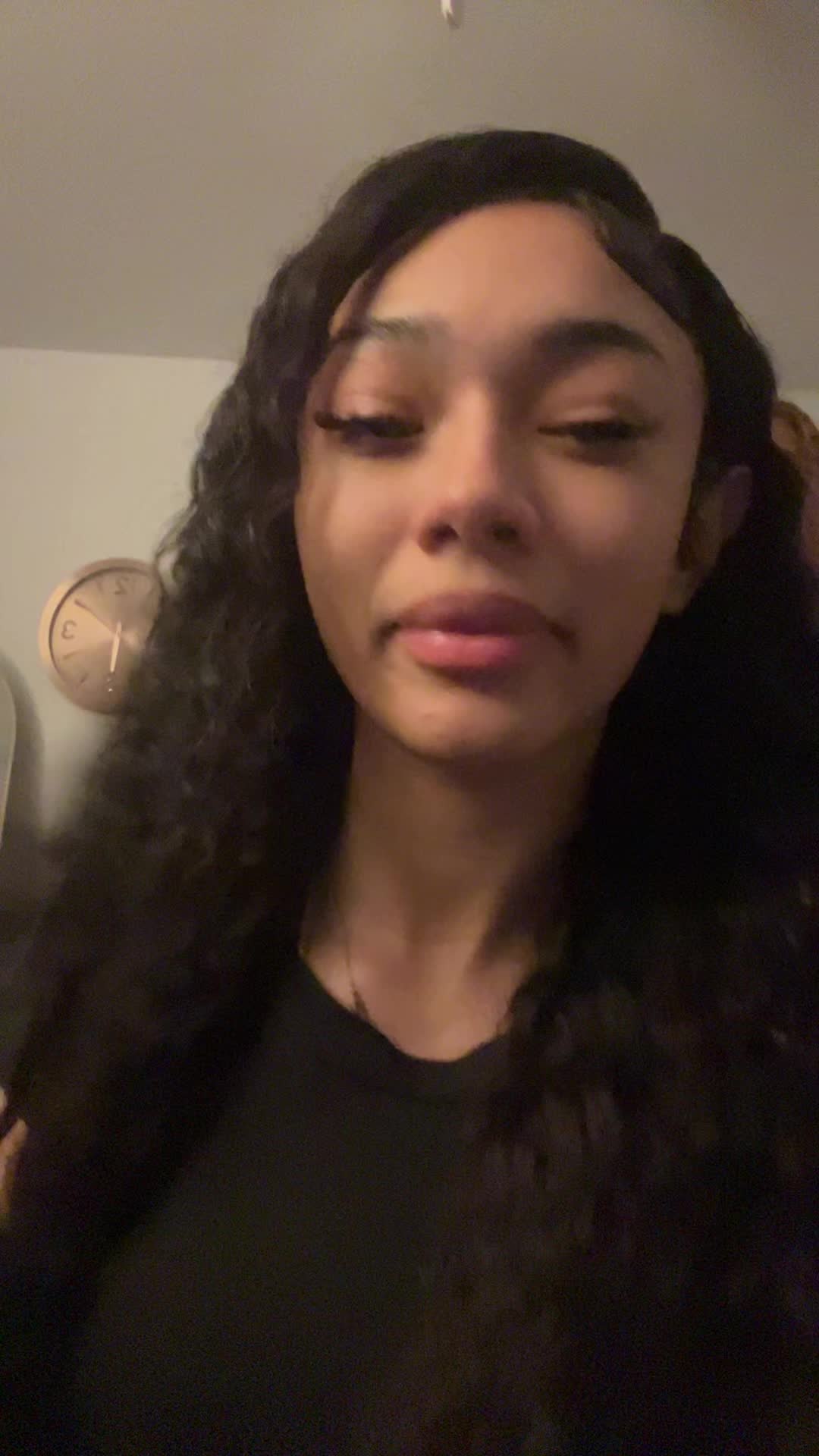 @️