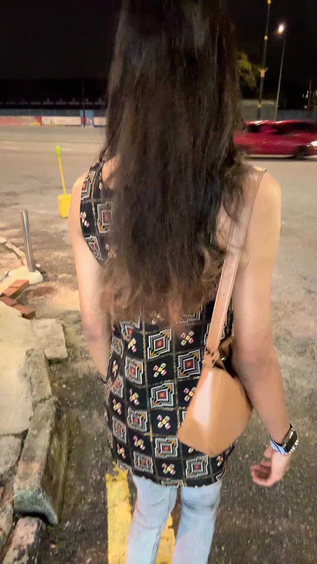 @nishaa🤍👀