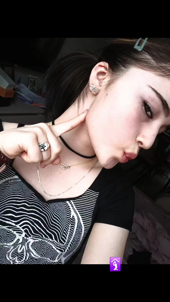 @skittise🇹🇯