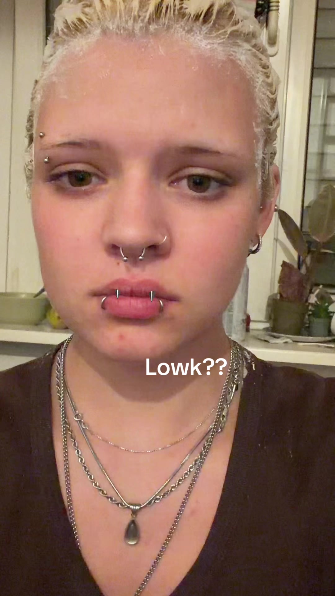 @•.•£€€•.•