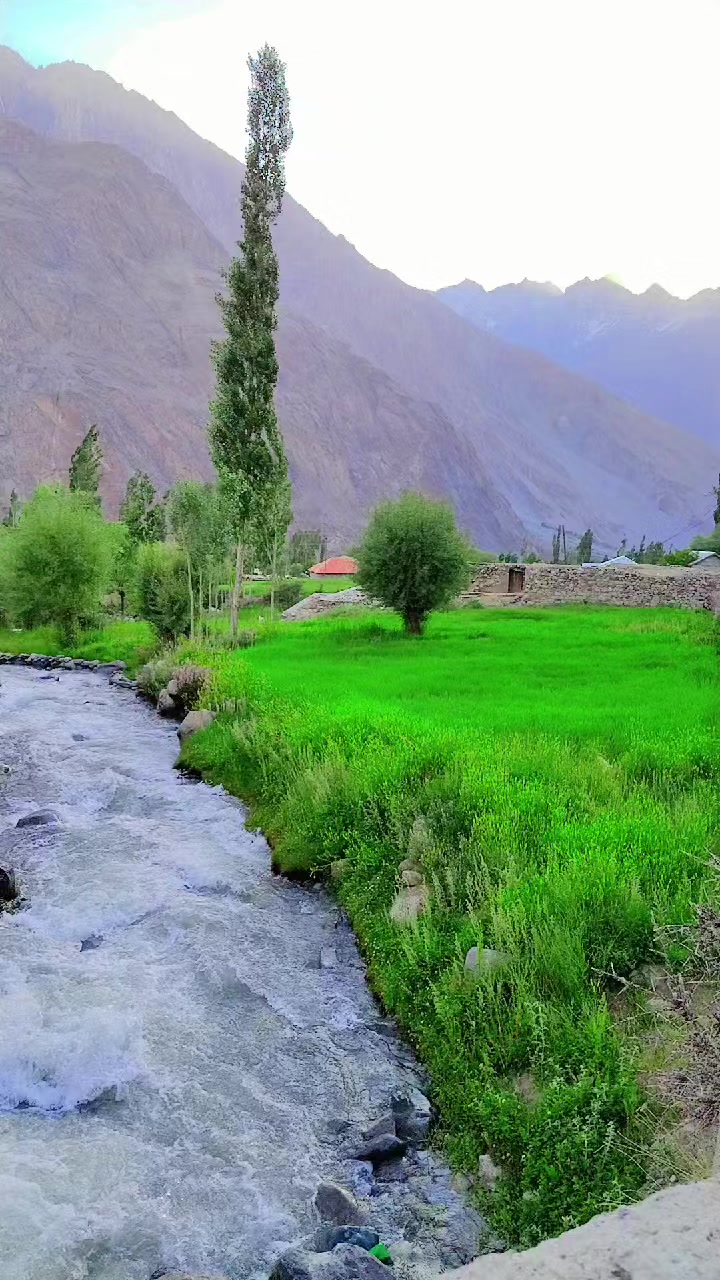 @Amjuukhan😎❤️