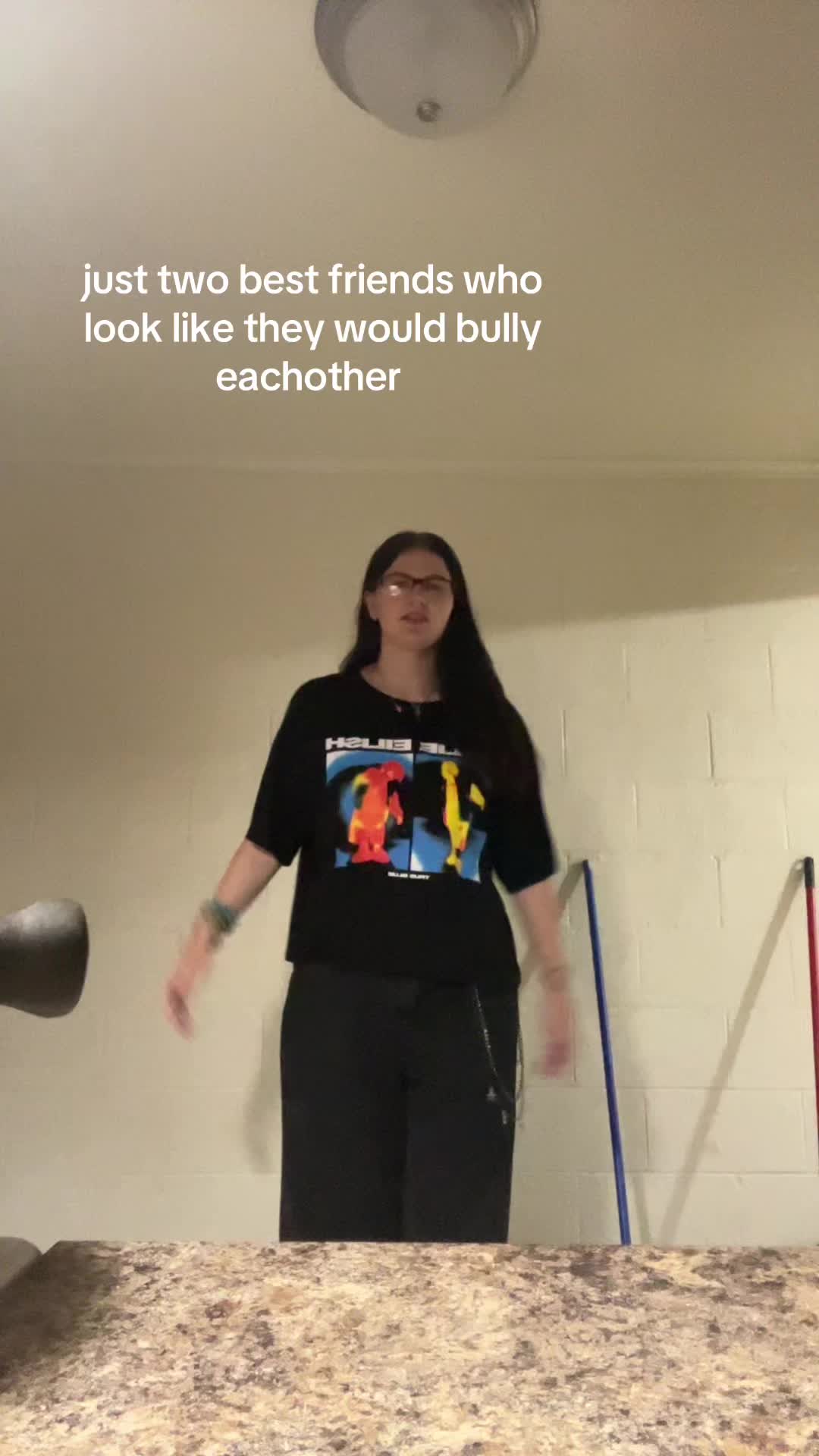 @️