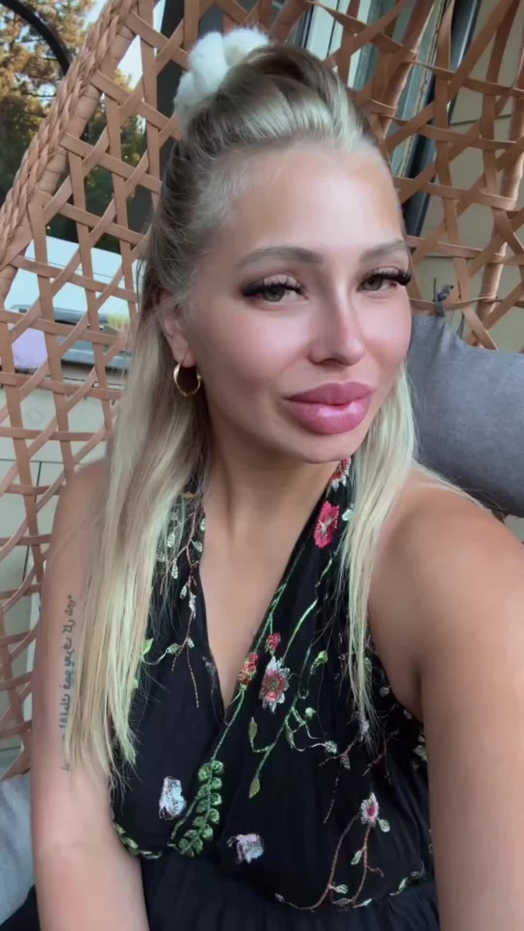 @YourFavF